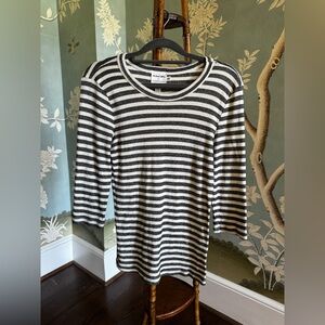 Michael Stars xs long sleeve shirt - gently worn